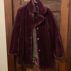 Faux Fur Blanc Noir Coat